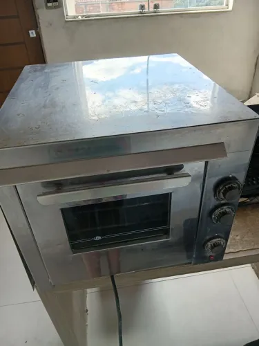 Forno elétrico marca Layr