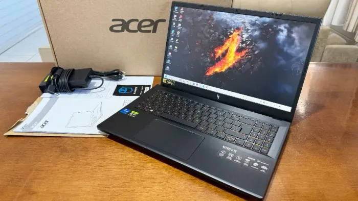 Not Gamer Acer Nitro V15 I7 13th, RTX4060, 16GB, SSD NvME 512gb, novo c/ nota na garantia!