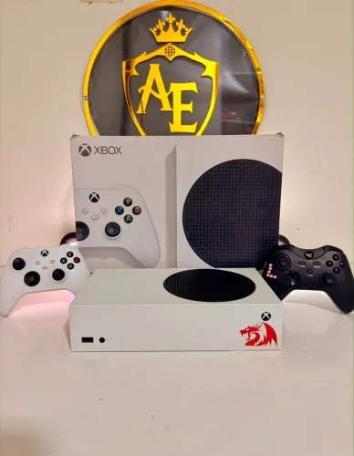 Xbox série s semi novo 2 controle