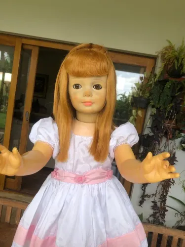 Boneca Amiguinha décadade 60.