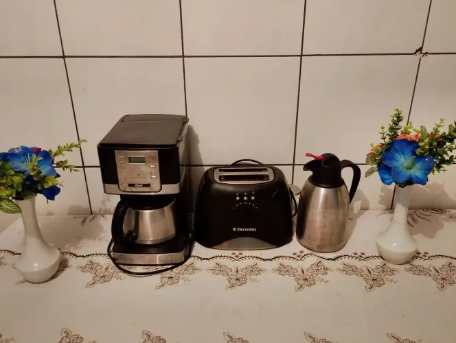 Cafeteira torradeira e bule de inox