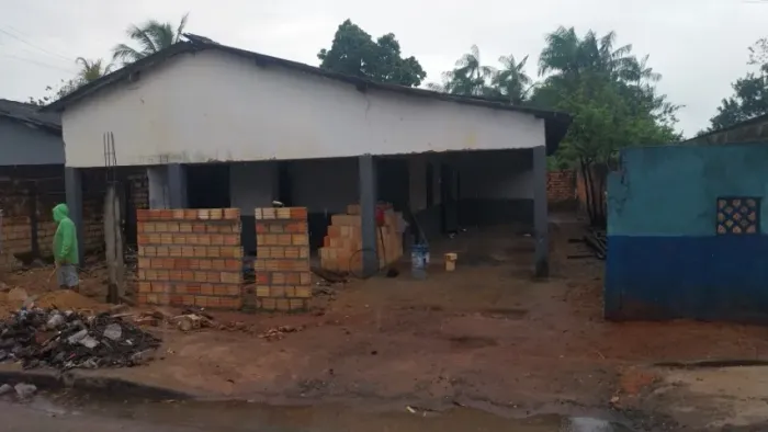 Vende-se Casa no Asa Branca