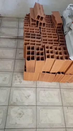 Blocos de cerâmica 86 unidades