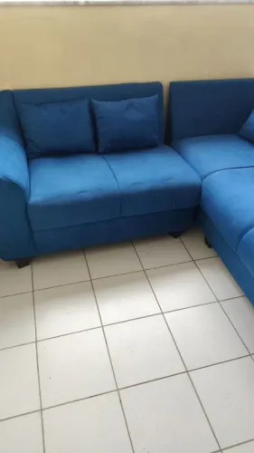 Vendo Sofá de Canto, 5 lugares. Contatos * / *