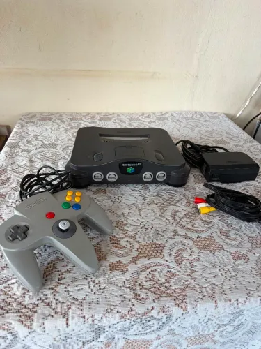 Nintendo 64 - usado 