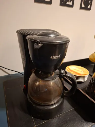 Cafeteira elétrica Eterny