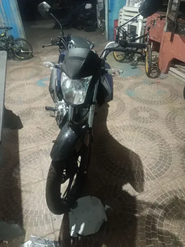 Vende-se moto nova simplesmente sem rodar 60 km apenas sem placa