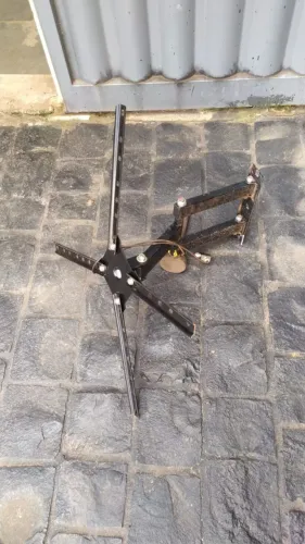 Suporte articulado para TV