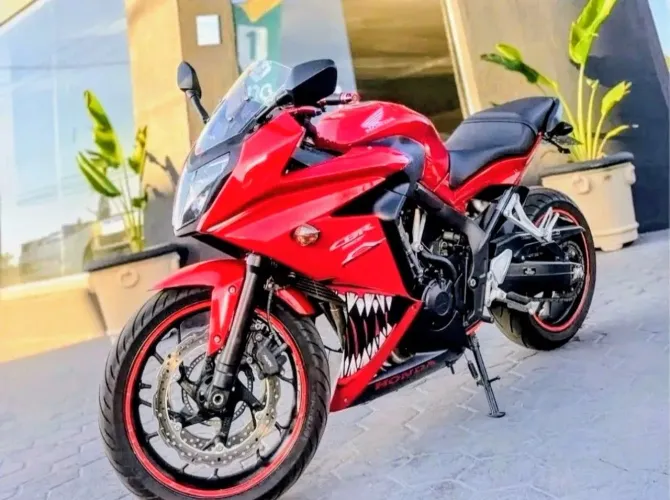 Vendo moto? CBR 650 esportiva speed carenada por apenas 35,000