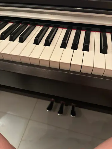 Piano Yamaha - Oportunidade!!