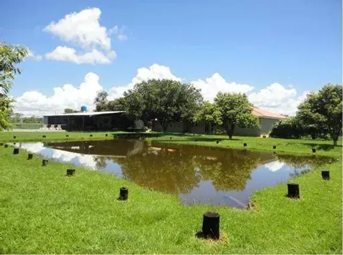 Sítio com 4 dormitórios à venda, 629200 m² por R$ 7.000.000,00 - Condomínio Veredas do Rio
