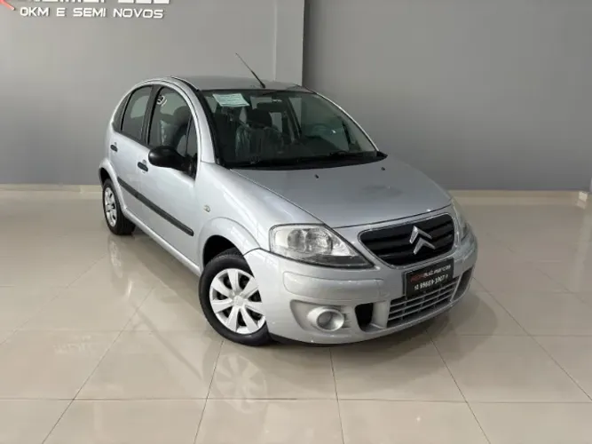 Citroen C3 GLX 1.4/ GLX Sonora 1.4 Flex 8V 5P 2010