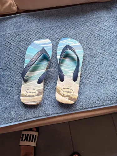 chinelo havaianas n42