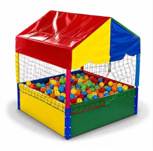 Piscina de bolinhas + escorrega