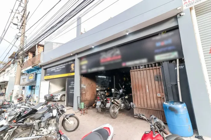 Casa comercial na Rua Feitiço da Vila, 831 720 m²
