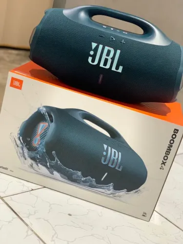 Bombox 4 disponível avenda zera