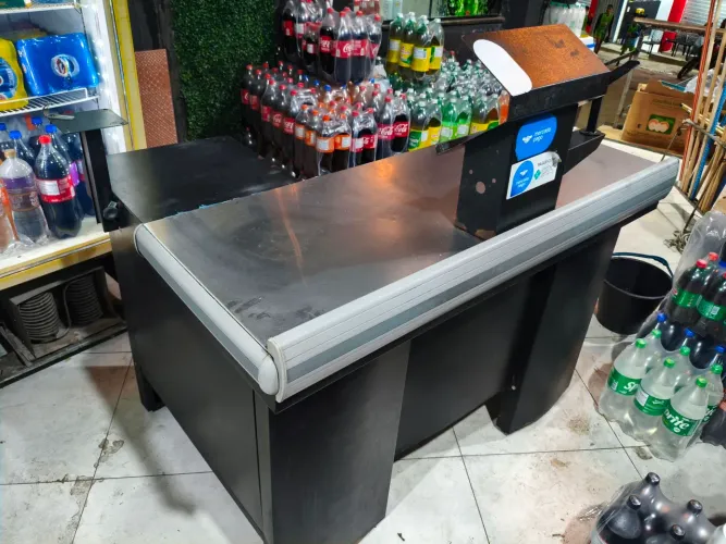 Balcão caixa mercadinho