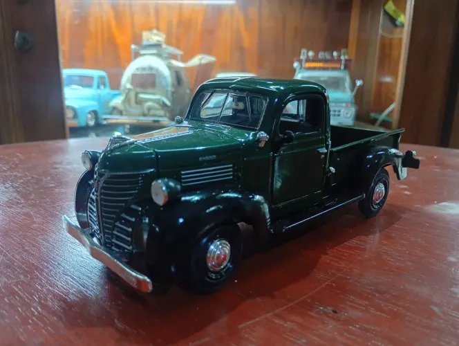 Miniaturas 1/24 impecáveis