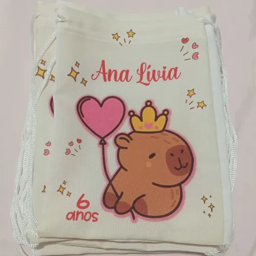 Mochilinha personalizada para lembrancinhas de aniversário Capivara 