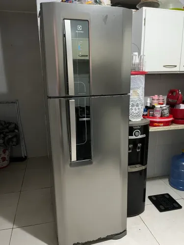 Geladeira 382 litros