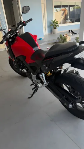 Honda CB 300F Twister ABS 2024 - Impecável e Revisada
