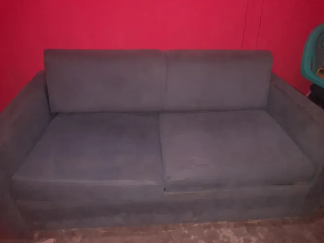 Vendo sofá cama por 250 reias