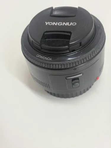 Lente Yognuo 50mm 1.8