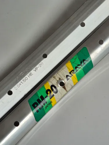 Par de aros Araya Japan Raridade para aro26