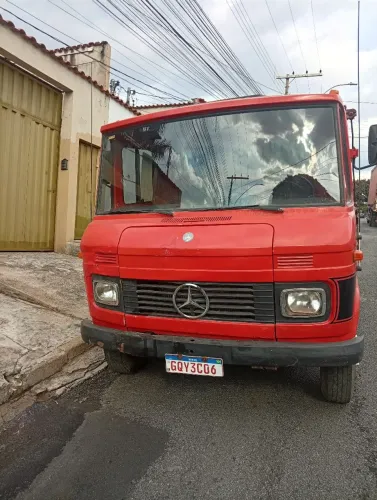 MB 608 D