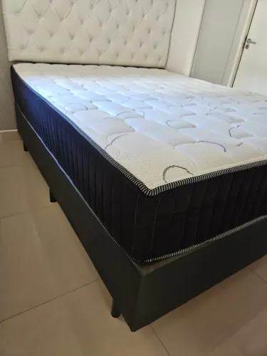 Cama Box Queen Ortobom + Colchão Pró Força Queen Semi Nova