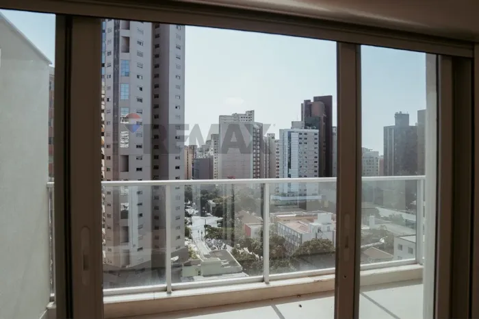 Apartamento Sofisticado no Funcionários, BH - à Venda