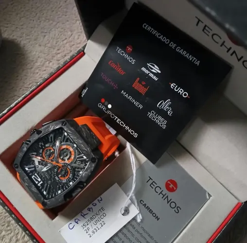 Relógio Technos carbon fibra de carbono Silicone Laranja 43mm