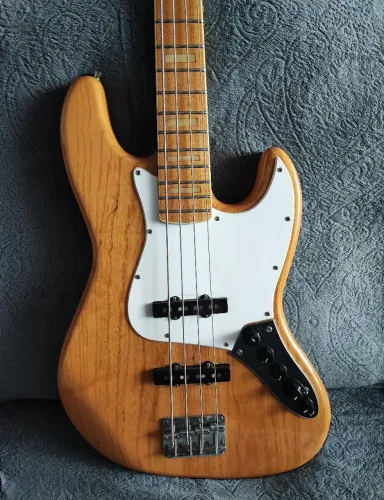 Baixo SX Jazz Bass 4 cordas - PreAmp Ativo