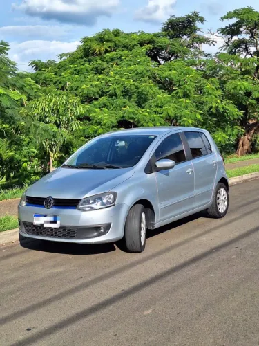 Volkswagen Fox 1.0 MI Total Flex 8V 5P 2011