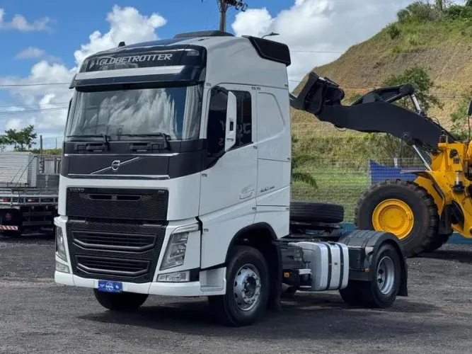 FH 460 ANO - CAVALO MECANICO 440 400 SCANIA DAF AXOR ACTROS TETO ALTO METEOR