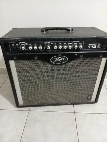 Amplificador Peavey Bandit 112