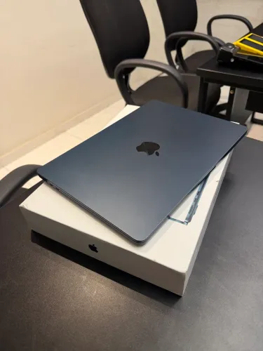 Macbook M2 256Gb