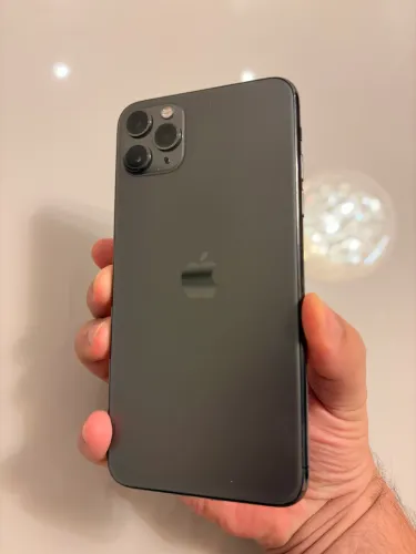 iPhone 11 Pro Max 512Gb - Cinza Espacial