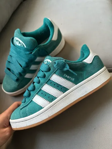 Tênis adidas campus original