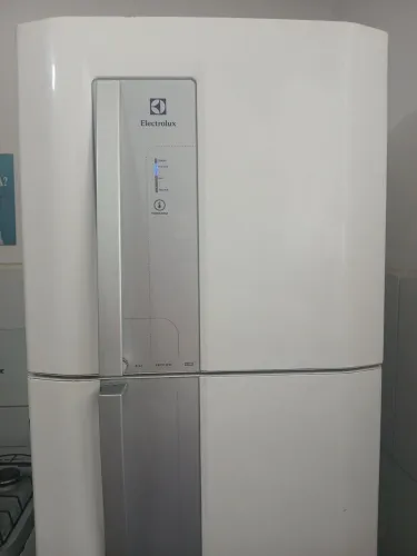 GELADEIRA ELECTROLUX FROST FREE 220V DF40 BRANCA 382L