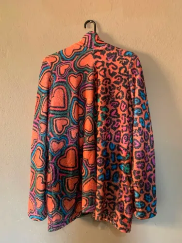Cardigã feminino estampado (tamanho M)