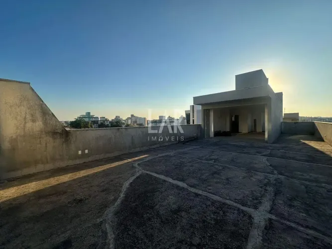 Terraço de 150m² no bairro Castelo, em Belo Horizonte/MG.