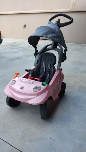 Carrinho de bebê para passeio 