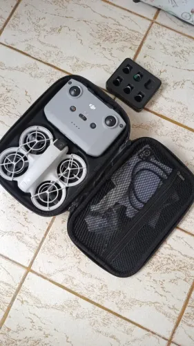 Drone DJI NEO Combo Fly more