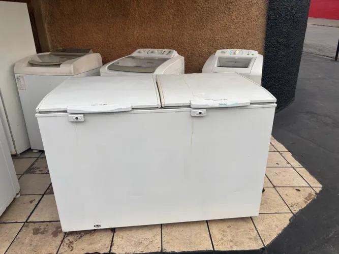Freezer 2 tampa 220 v 