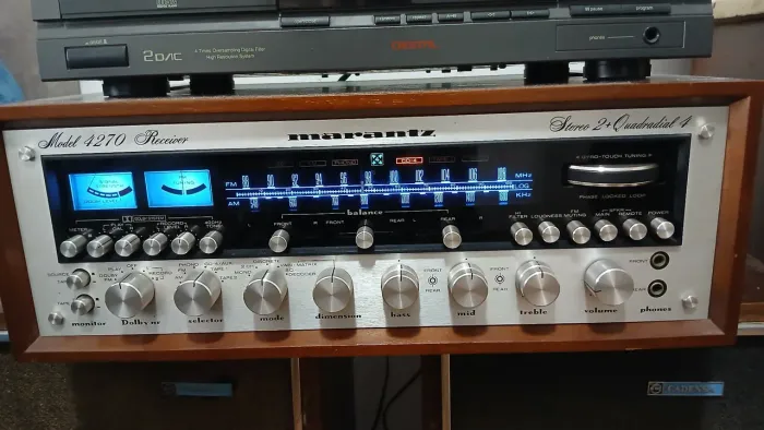 Receiver marantz