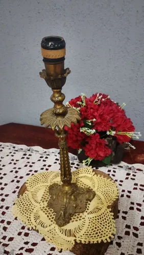 Castiçal Antigo em Bronze Maciço convertido para Abajur