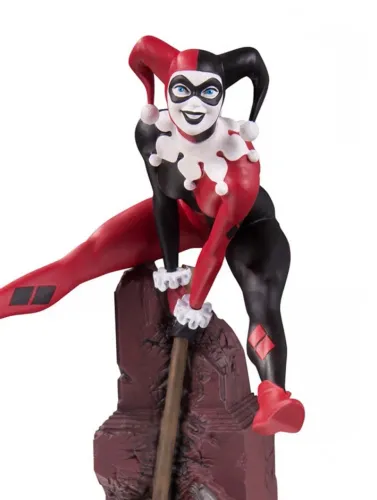 Estátua Harley Quinn by DC Collectibles