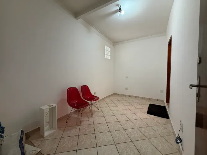 Sala Comercial no Ipiranga - Av. Nazaré - R$ 750/mês