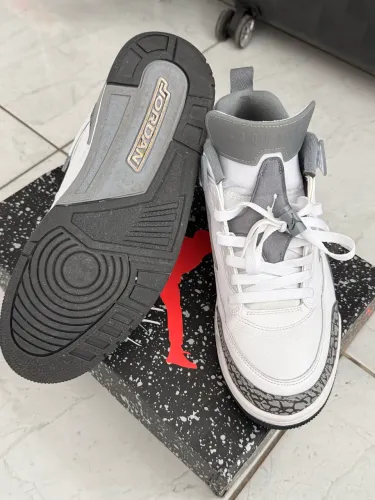 Air Jordan Spizike low 